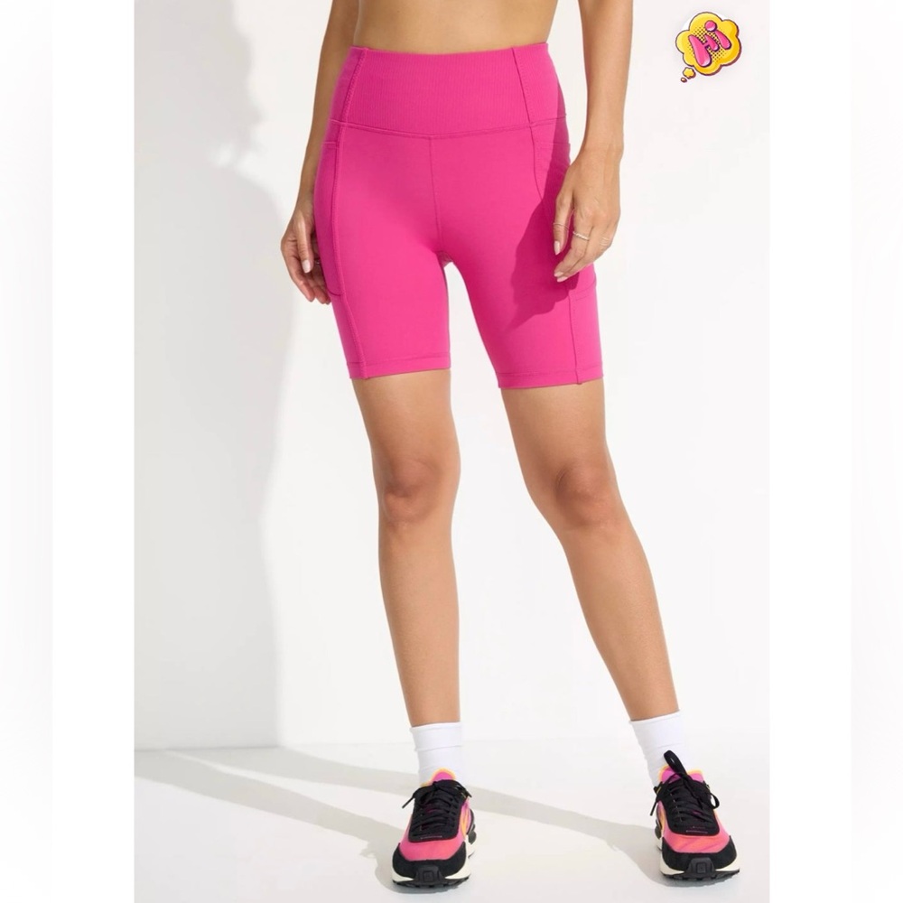 Mondetta Women's Active Midweight Ribbed Bike Pink Shorts w/Side Pockets Size L